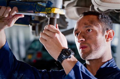 How An Ase Certified Auto Repair Technician Can Bring You Peace Of Mind