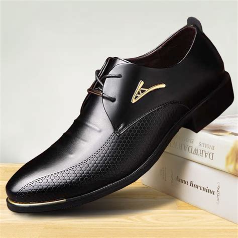 Luxury Brand Classic Man Pointed Toe Dress Shoes Mens Patent Leather