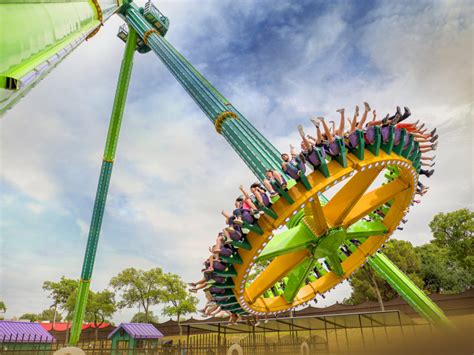 Plan Your Visit Six Flags Over Texas