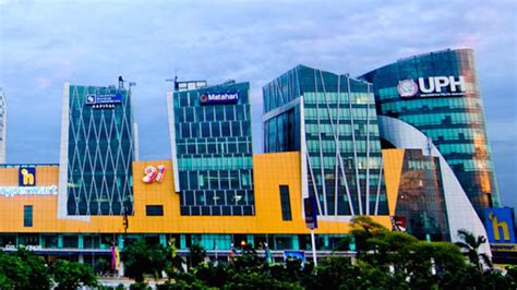 It aims to provide exposure to indonesia's growing retail property sector. Lippo Malls to buy two Indonesian centres - Inside Retail