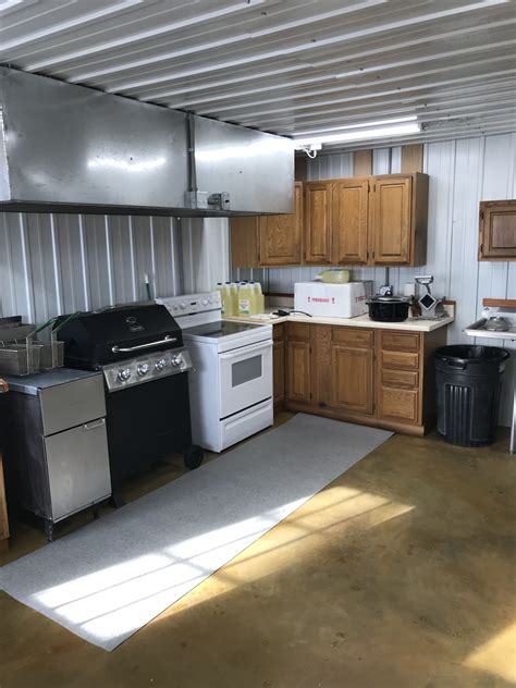 To always offer quality cabinet solutions for residential and commercial spaces that not only looks good but also lasts longer. Pin by Green on Hunting | Kitchen cabinets, Kitchen, Decor