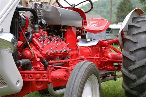 Ford 9 N Flathead V8 Ford Tractors Tractors 8n Ford Tractor