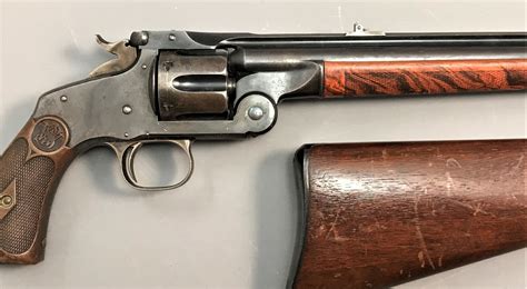 Carabine Revolver De Marque Smith And Wesson Modele 320 Calibre 320 Sa