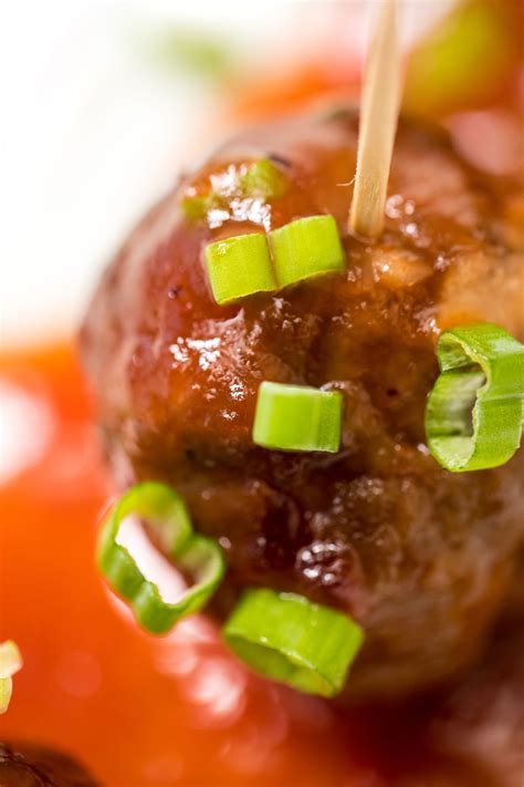 Beef Meatballs With Zesty Cranberry Cocktail Sauce