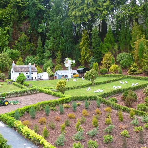 Babbacombe Model Village Is Set In Absolutely Stunning Gardens