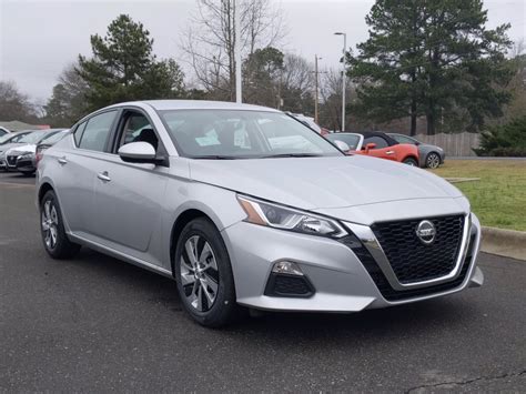 New 2020 Nissan Altima 25 S Fwd 4dr Car