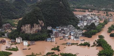 I read 'how floods work,' but i still have a question: Severe Floods Hit Chongqing as Flooding Across Southern ...
