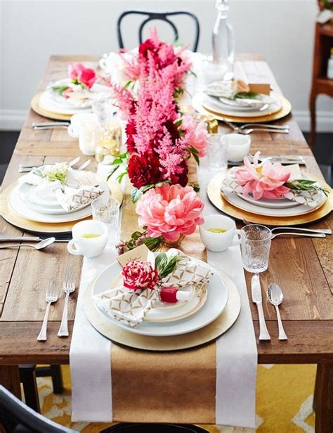 Pin By Who What Wear On Sunday Brunch Brunch Table Setting Brunch