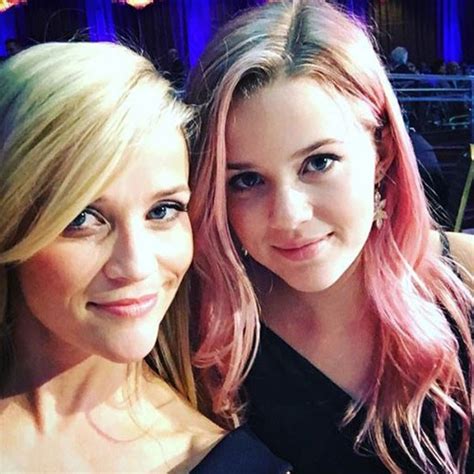 Girls Night From Photographic Evidence Reese Witherspoon And Ava Phillippe Are Actually Twins