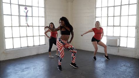 Twerking Classes To Hype Up Your Summer Hip Shake Fitness