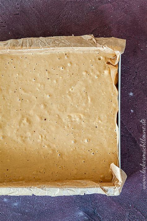 Tolle rezepte in vielen variationen und vieles mehr! Buttermilch-Kirsch-Kuchen {frisch aus dem ofen} | lecker ...
