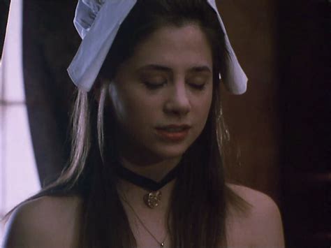 Young Celebrity Photo Gallery Mira Sorvino As Young Woman
