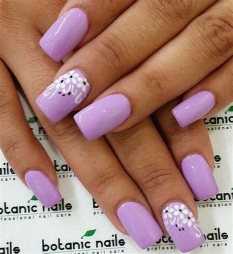 Pin By Betty Theis On Unha Lilac Nails Flower Nails Botanic Nails