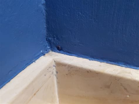 How Do I Fix This Horribly Done Paint Job Scrape The Corners Out With