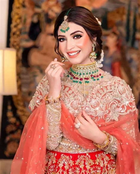 Kinza Hashmi Is A Gorgeous Bride In Her Latest Shoot Reviewitpk