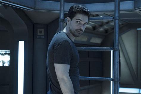 The Expanse The Expanse Photo Steven Strait 100 Sur 260 Allociné