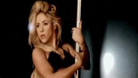 Shakira Rabiosa Y Sensual En Su último Videoclip