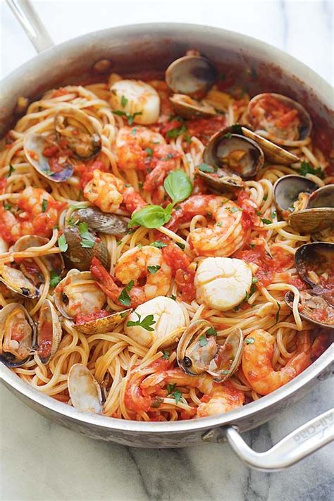 One Pot Seafood Pasta Easy Seafood Pasta Cooked In One Pot Quick And Delicious Dinner That