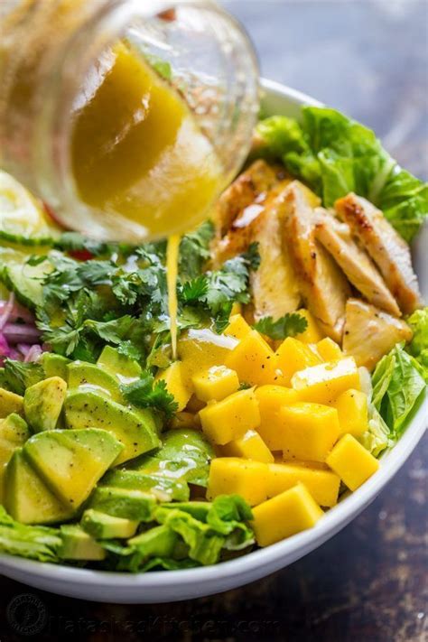 The lemon dill dressing is so easy and gives this salad amazing fresh flavor. Chicken Mango Avocado Salad (Cheesecake Factory ...