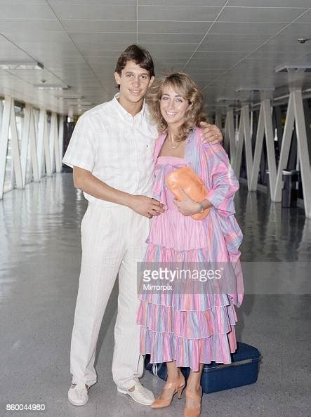 england footballer gary lineker with his wife michelle at london news photo getty images