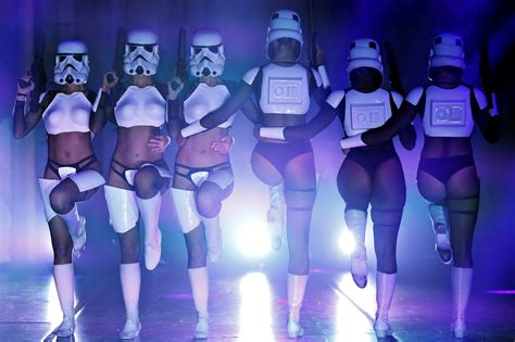 ‘star Wars Burlesque Show Takes The Galaxy By Storm New York Post