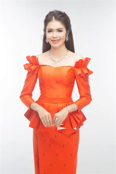 Khmer Traditional Dress Khmer Traditional Dress Dresses Indian Gowns