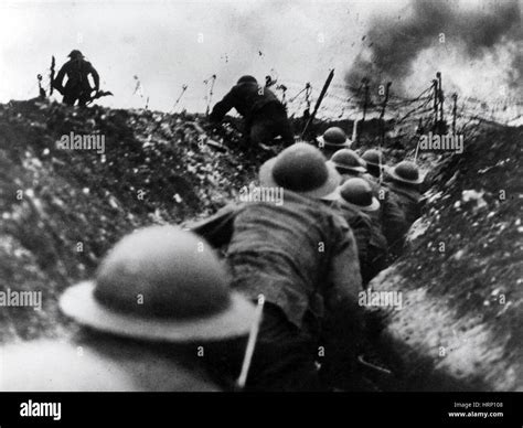 Trench Warfare Wwi Hi Res Stock Photography And Images Alamy
