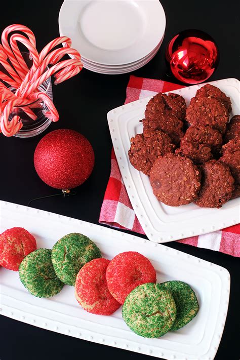 Want to get a jumpstart on holiday baking early this year? Freezable Christmas Cookies / 26 Freezable Christmas ...