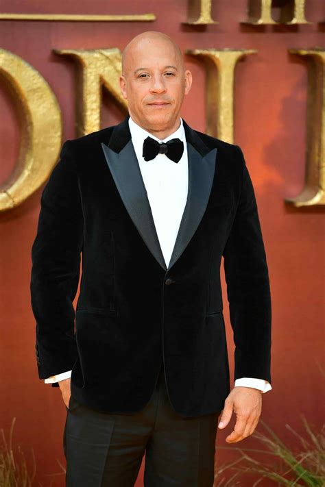 10 Best Suit Styles From Hollywood Actors Cool And Gorgeous