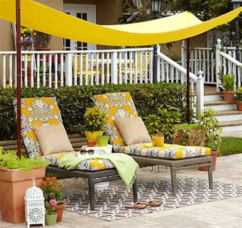 A patio canopy is a structure that allows homeowners and others to sit in their gardens during the day without the harsh sun beating down on them. diy outdoor canopy