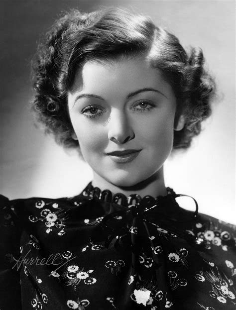 30 Stunning Black And White Portraits Of Myrna Loy From The 1930s And