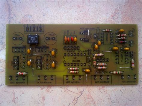 Walmeck is a diy analogue function generator that is based on the xr2206 high precision ic. ICL8038 Function Generator