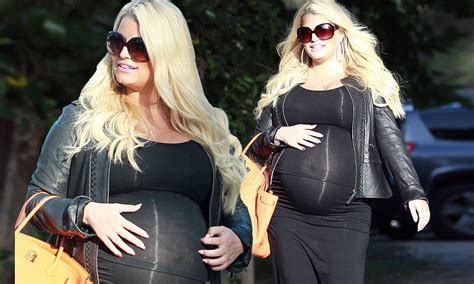 Jessica Simpson Puts Her Maternity Wear To The Test Showing Off Her