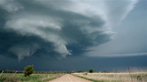 Epic Tornado Alley Supercell Lightning And Time Lapse Youtube