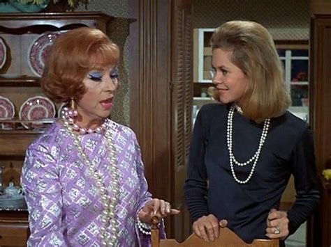 Elizabeth Montgomery And Agnes Moorehead In Bewitched 1964 Agnes