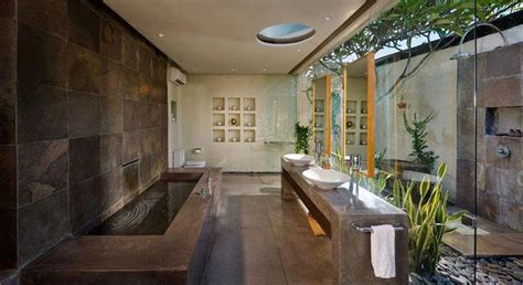 Espacioso Bali Style Home Outdoor Bathrooms Balinese Bathroom