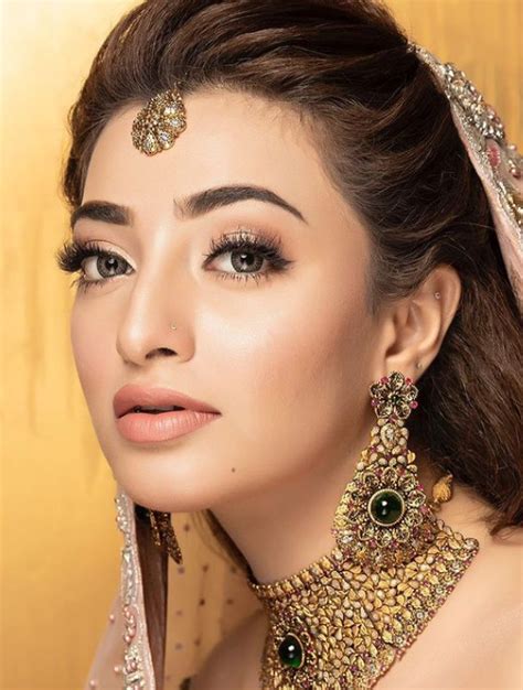 Nawal Saeed Looks Gorgeous And Stylish In New Bridal Photoshoot