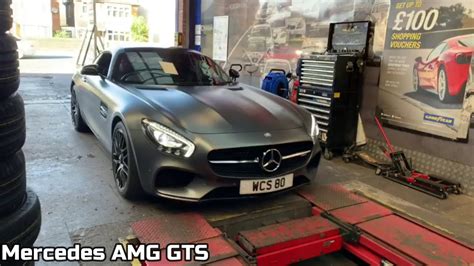 Maybe you would like to learn more about one of these? Expert tyre fitters using state of the art machines ...