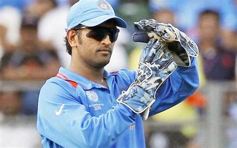 Ms Dhoni Advises Youngsters To Not Try The Helicopter Shot
