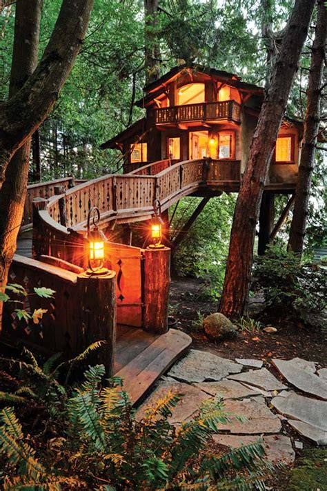 The Coolest Tree Houses in The World: The 13 Most Amazing Homes Living