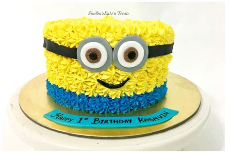 Simple Minion Birthday Cake