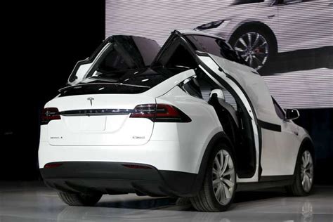 Tesla Presenta El Model X 2016 Su Innovador Suv Eléctrico Rutamotor