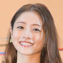 石原さとみ（27才）とexileの岩田剛典（いわた・たかのり 25才）との深夜密会をキャッチした──。 その日石原は、深夜0時過ぎ、自宅マンションからタクシーに乗り込んだ。 向かった先は六本木にある隠れ家風の和食店。 看板もなく、古民家を改築したこの店は、「絶対に. 【画像】石原さとみ"結婚相手はGS勤務"報道で一転 ...