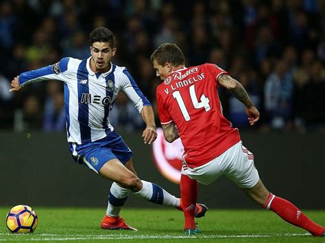 Numa partida com poucas oportunidades de golo. FC Porto - Benfica En Direct Streaming Gratuit ...