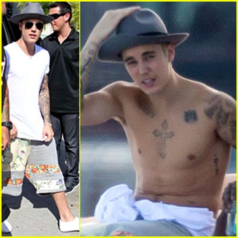 Justin Bieber Goes Shirtless On A Yacht Ahead Of Fourth Of July Justin Bieber Shirtless