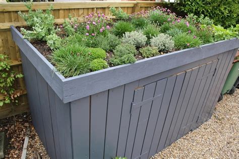 • in part three of our series, senior editor justin fink frames our garden shed's roof. Five Green Roof Ideas | AD | Moral Fibres - UK Eco Green Blog