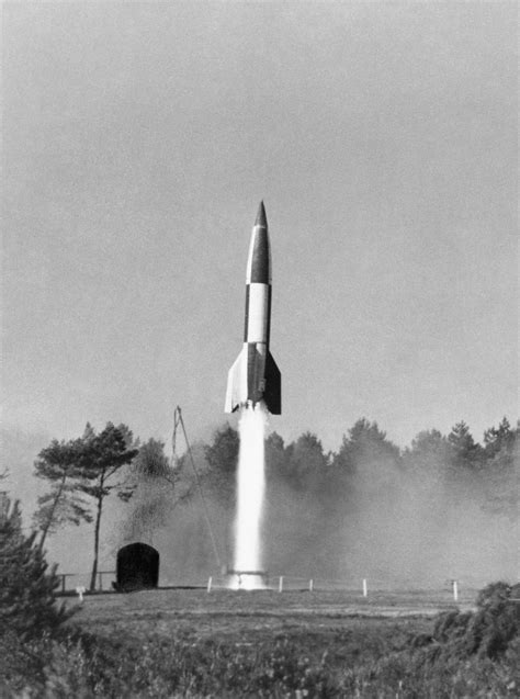 Filethe V2 Rocket Bu11149 Wikimedia Commons