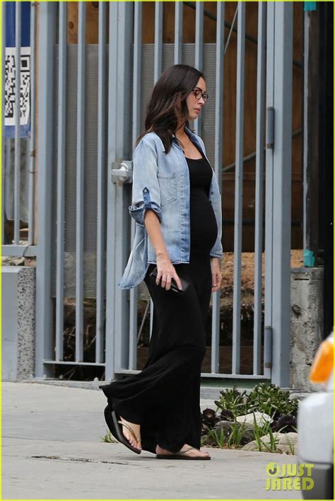 Pregnant Megan Fox Puts Her Baby Bump On Display Photo Brian Austin Green Megan Fox