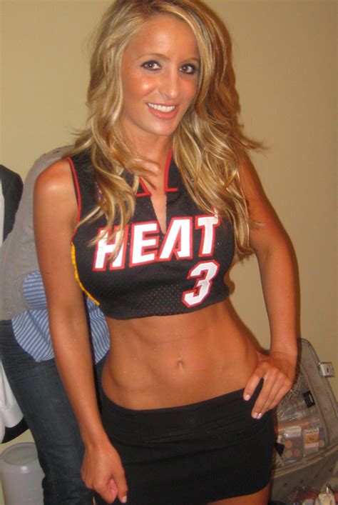 Beauty Babes 2013 Nba Playoffs Basketball Babe Battle Miami Heat Vs Chicago Bulls Will Sexy