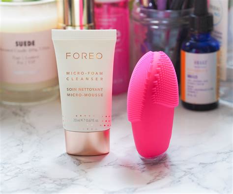 Foreo Luna Mini 3 Facial Cleansing Massager Review Beauty Geek